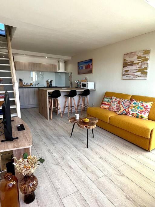 キュクDuplex Cosy Avec Vue Merアパートメント エクステリア 写真
