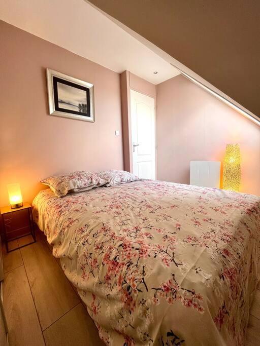 キュクDuplex Cosy Avec Vue Merアパートメント エクステリア 写真